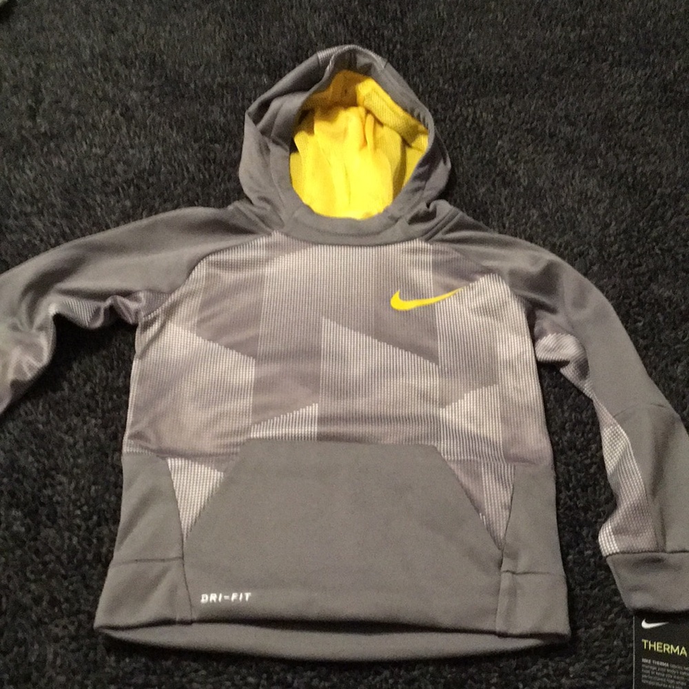 NWT Boys Nike hoodie